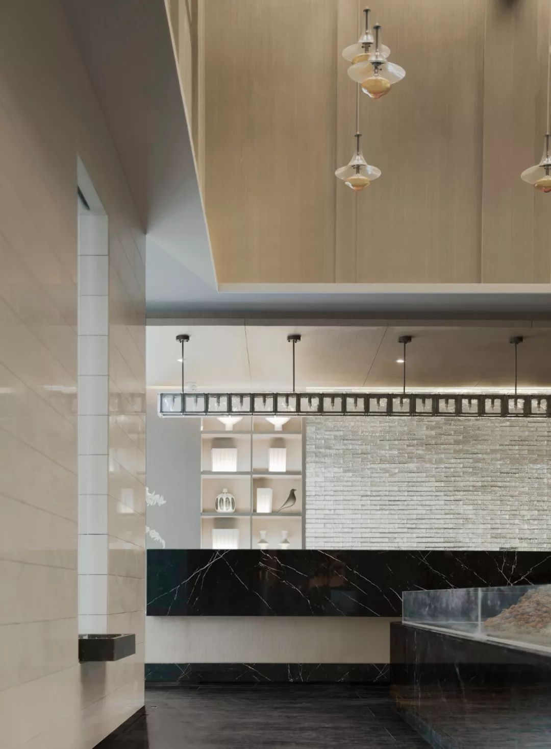 结构是光线的创造者，武汉和光晨樾销售中心  地点空间设计-60