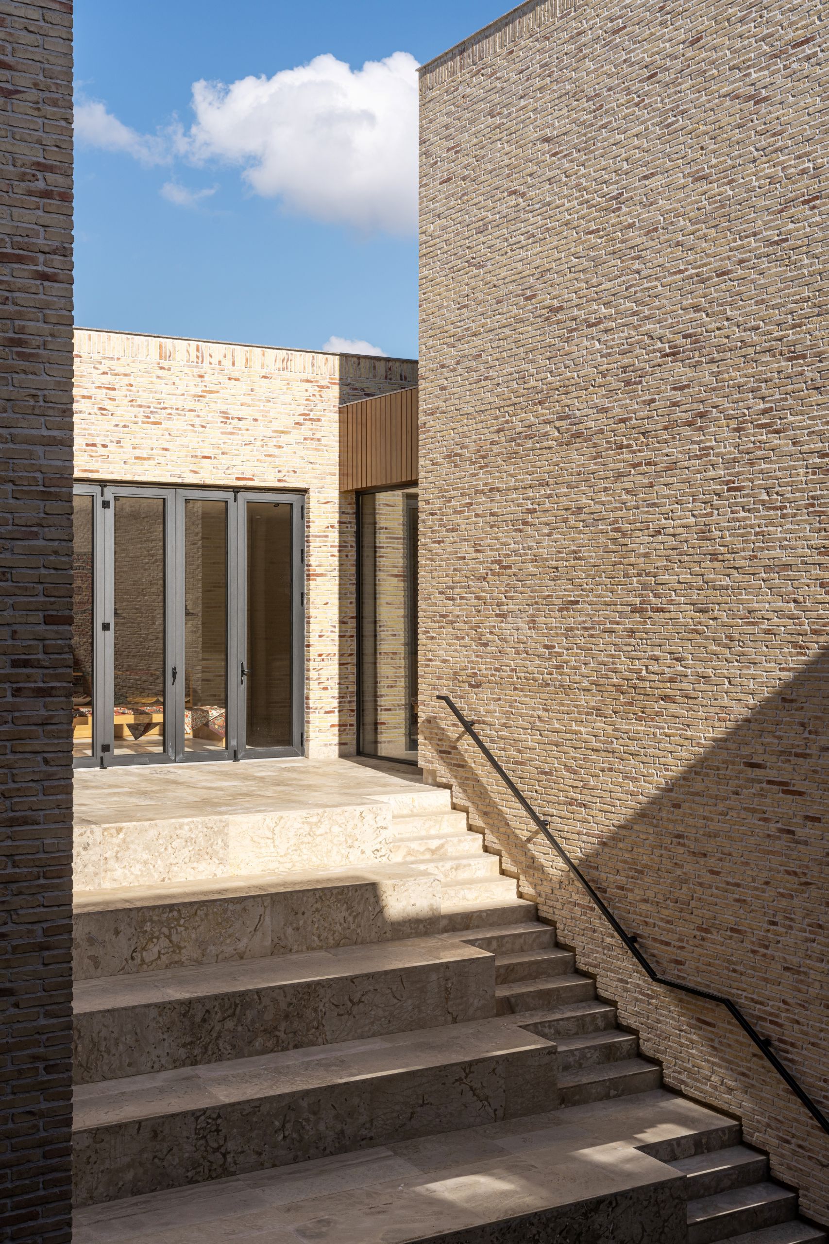 玛迪娜·卡西姆巴耶娃博物馆的苏扎尼刺绣品丨乌兹别克斯坦塔什干丨ARC Architects-41