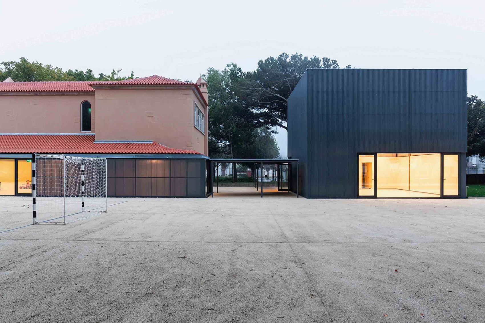 Correios 学校丨葡萄牙波尔图丨CREA Architects-3