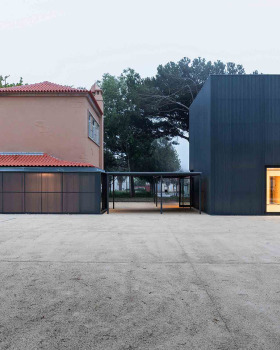 Correios 学校丨葡萄牙波尔图丨CREA Architects