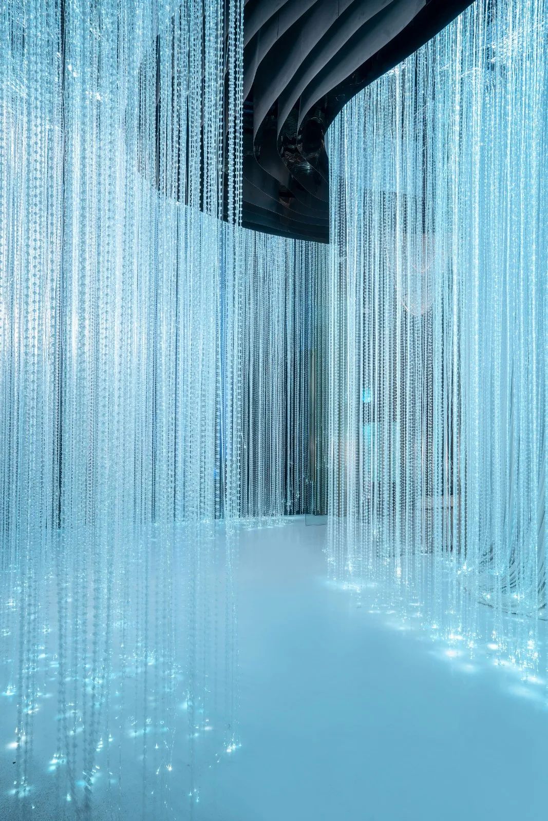 重庆 600㎡概念餐厅“云兮”水墨云雾的梦幻空间-14