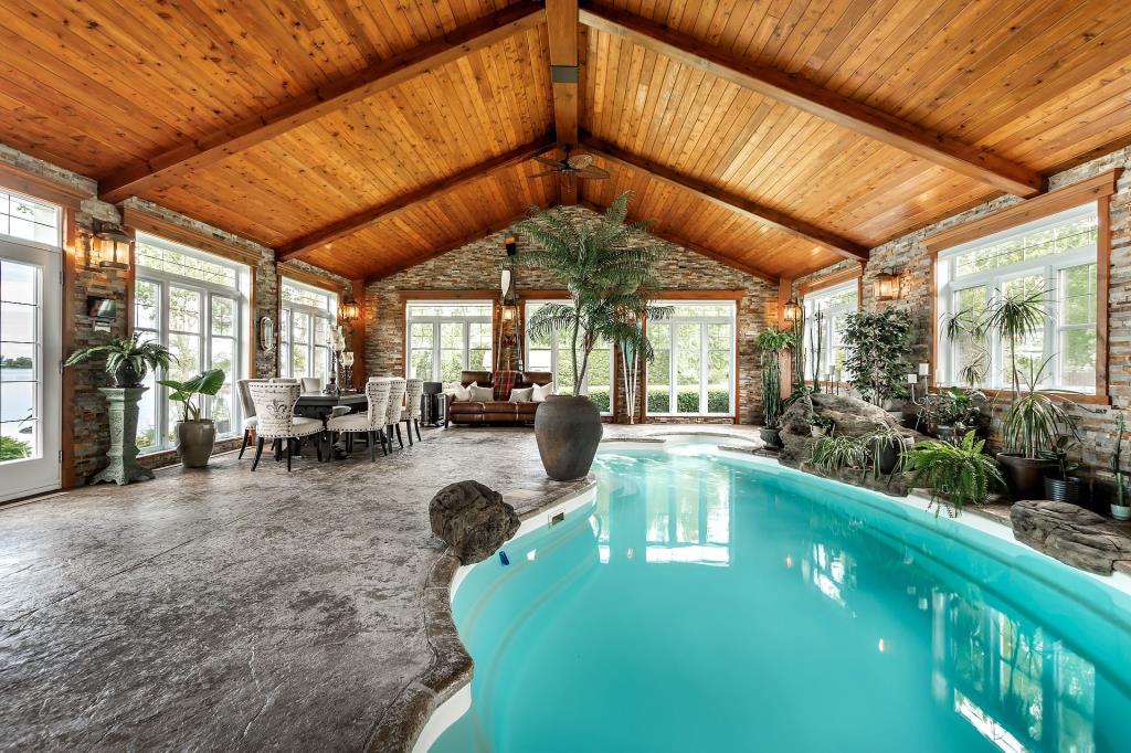 Valleyfield滨水宽敞房产丨加拿大魁北克丨Joli Joli Design-18