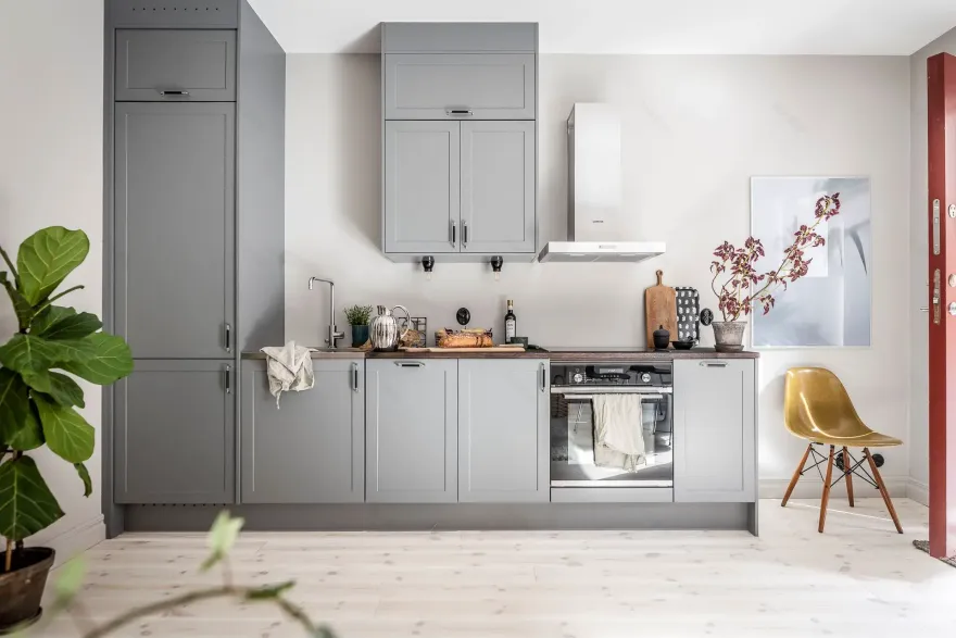 瑞典 1904 年建筑的 41m2 公寓改造 | 古典与现代的完美融合-6