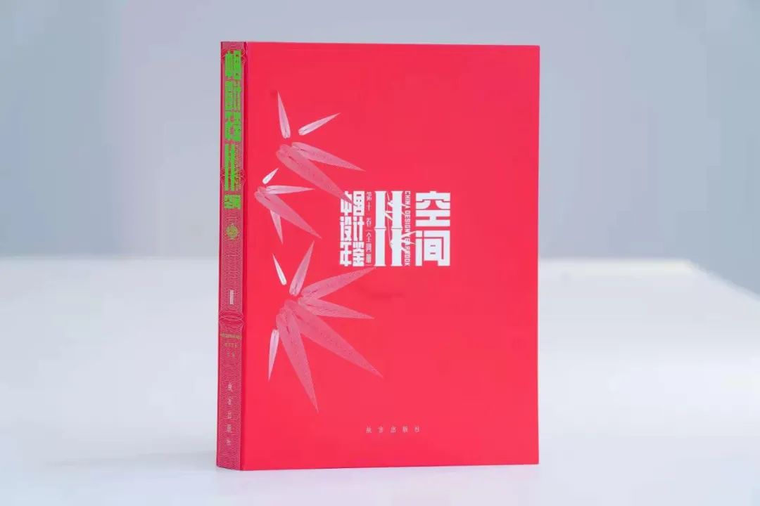 鲨鱼眼中极致黑白丨杨星滨-23