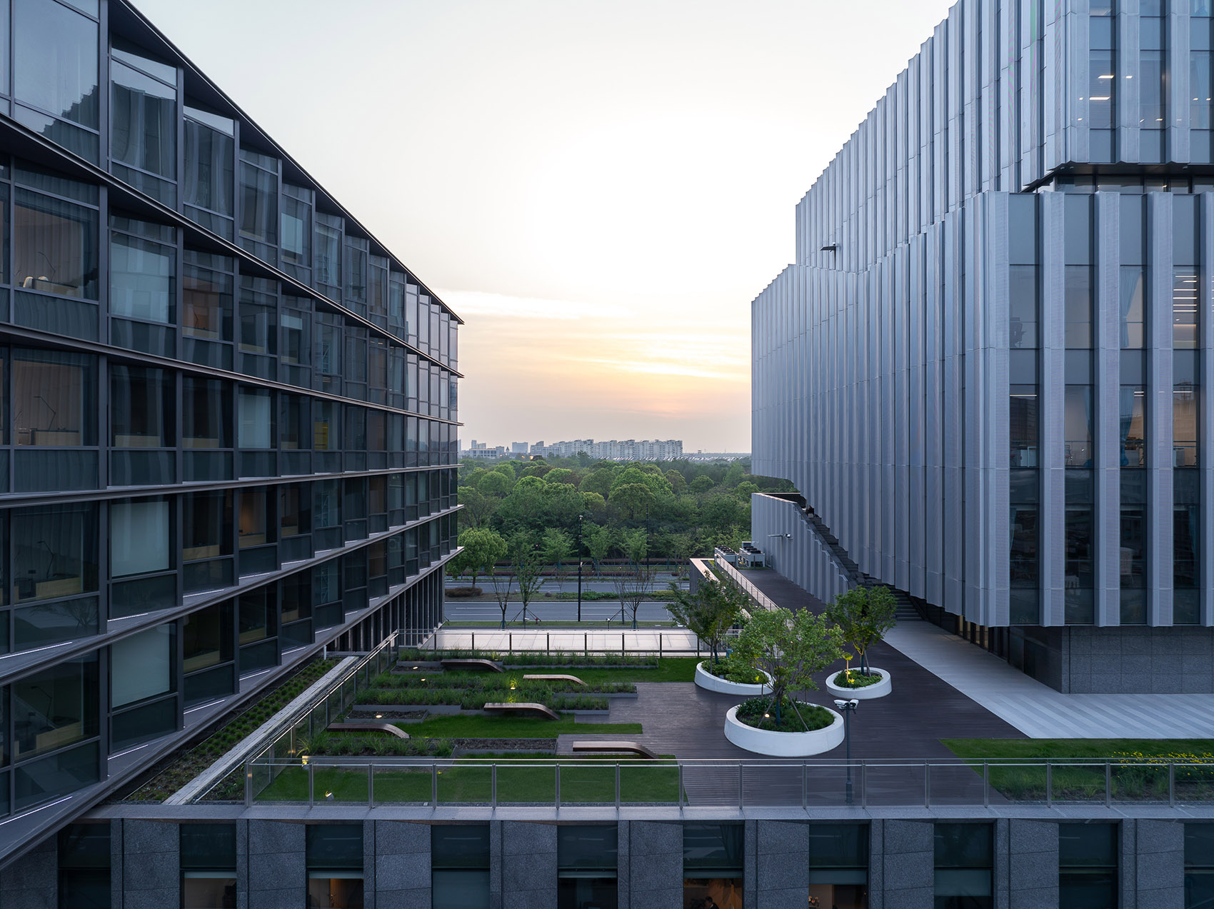 上海华东师大滴水湖国际软件学院丨中国上海丨EID Arch姜平工作室,华建集团华东建筑设计研究院-24