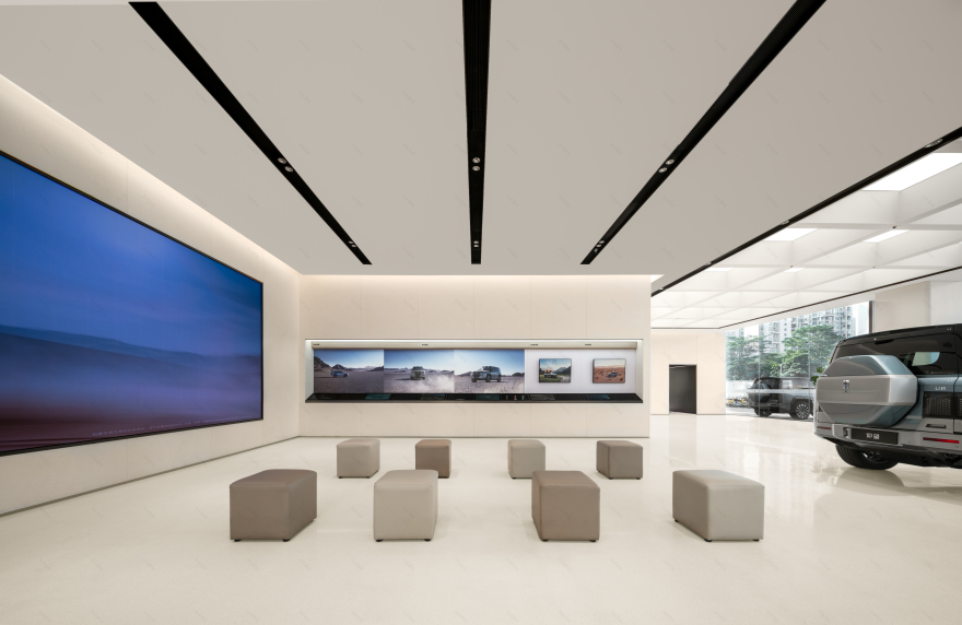 比亚迪仰望深圳南山展厅店丨中国深圳丨格外空间-9