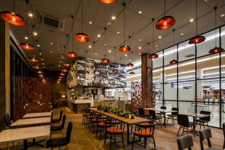 日本岐阜县的Chicken House餐馆-2