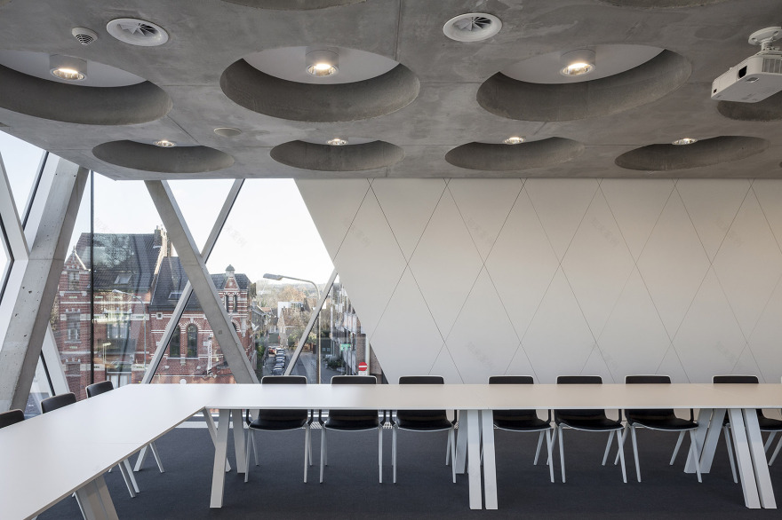 社保办公大楼,比利时 / WAW architects-67