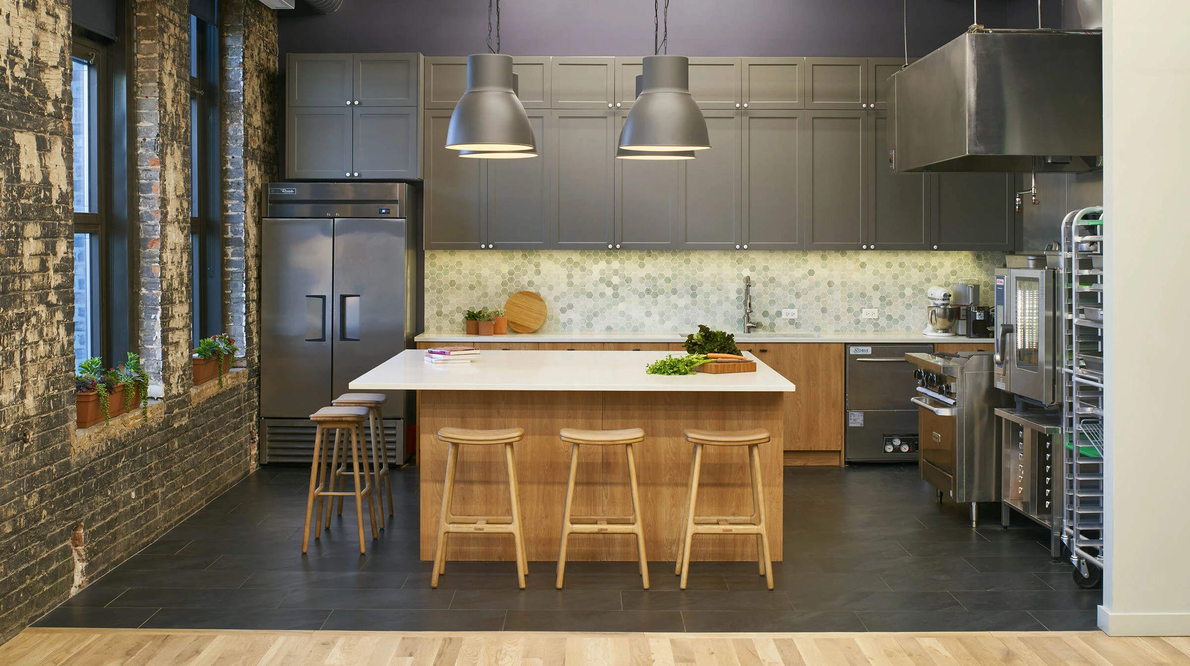 Farmer’s Fridge HQ-25