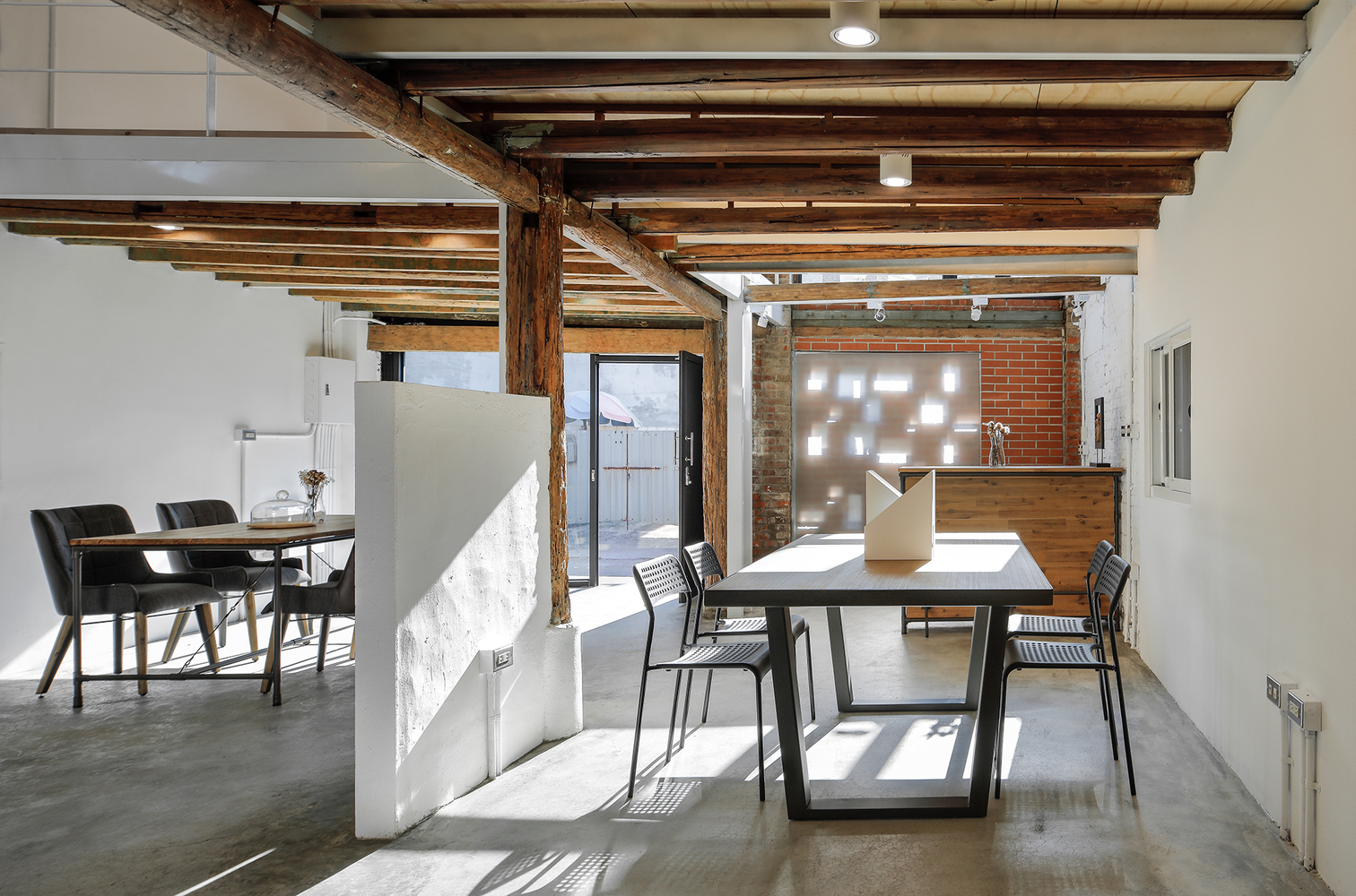 Space of Engraving Lights  J.R Architects-28