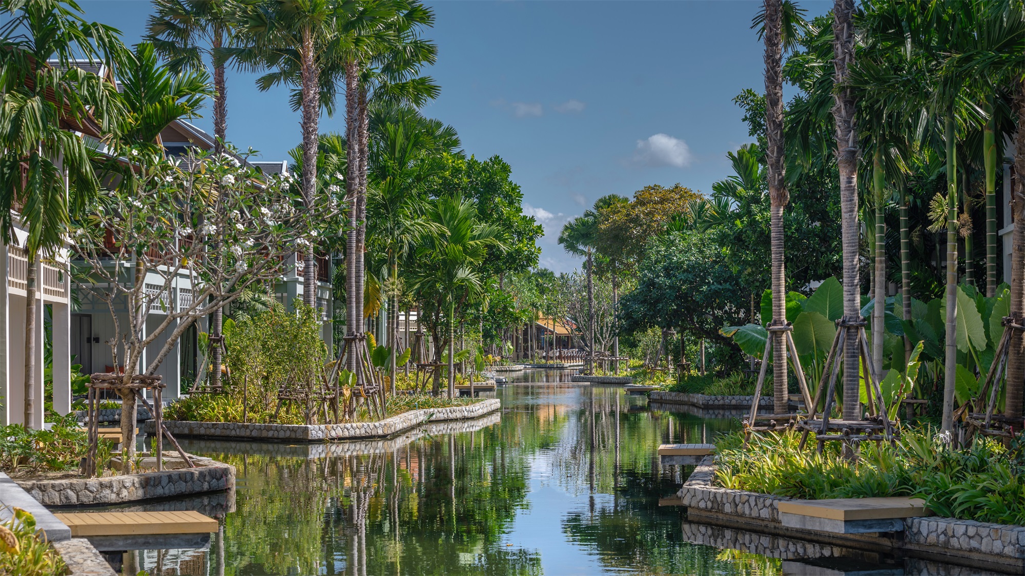 泰国攀牙湾 Khaolak Bangsak 美爵酒店丨Landscape Tectonix Limited-19