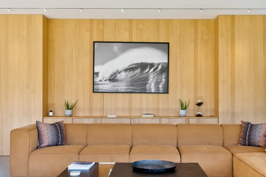 自然绿意中现代别墅,尽享宁静美好生活-3