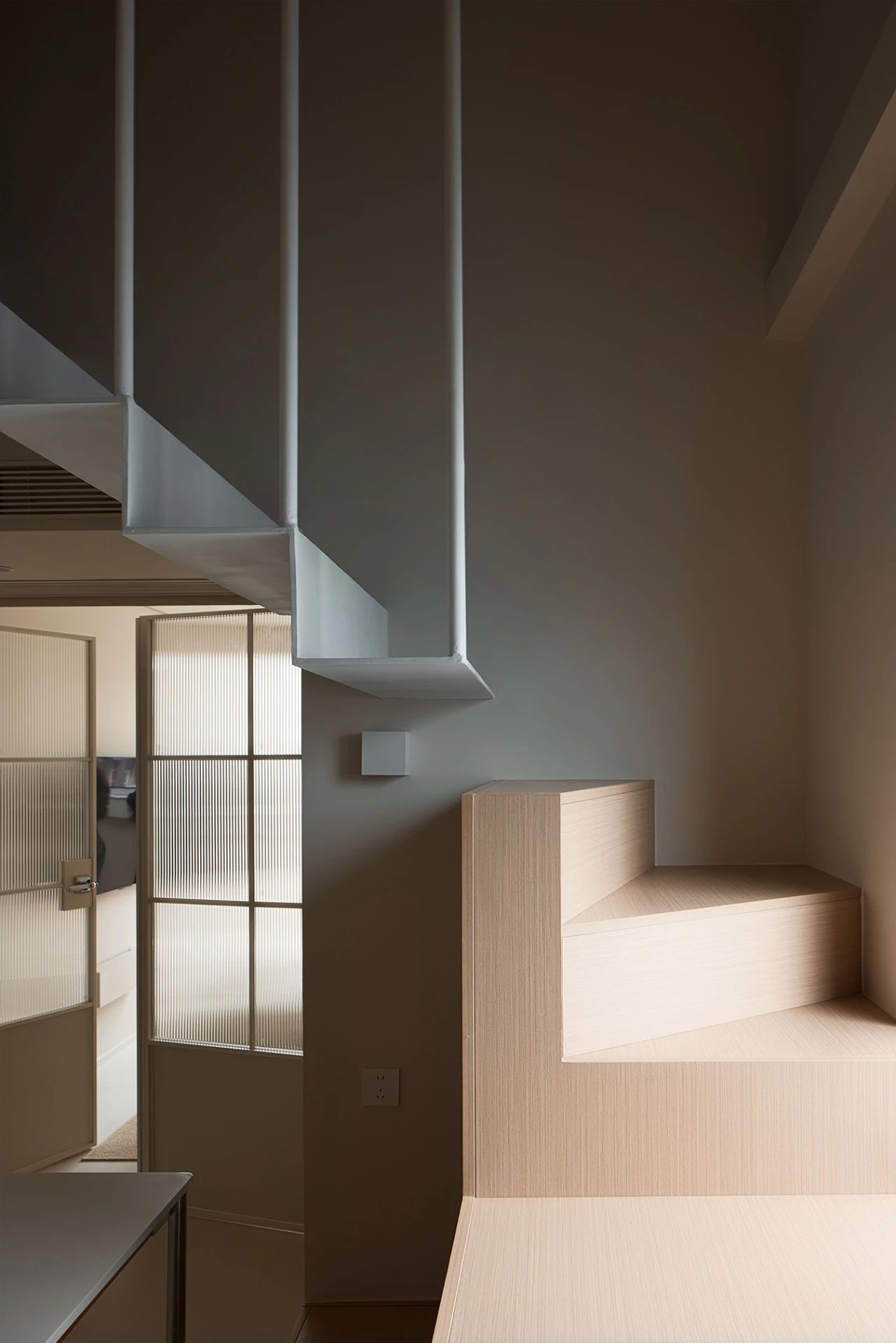 上海 52㎡两居小复式改造丨中国上海丨积目创想-54