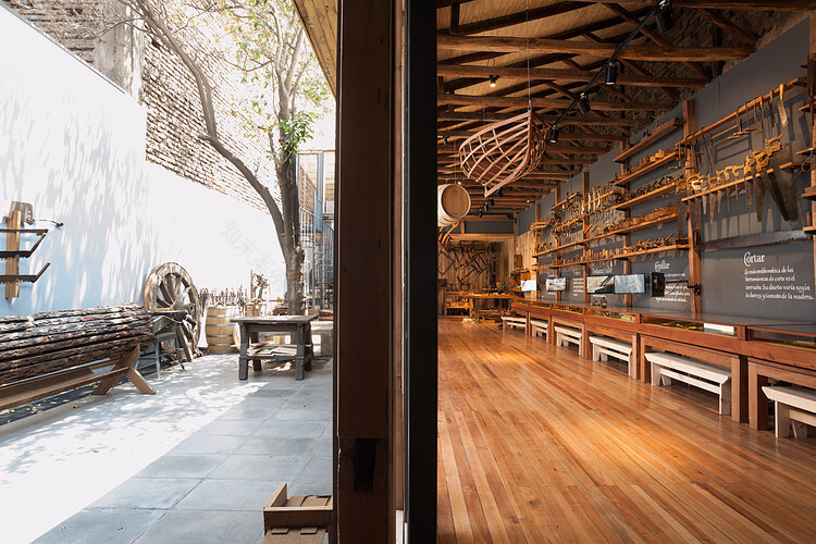 圣地亚哥建筑城丨智利圣地亚哥-45