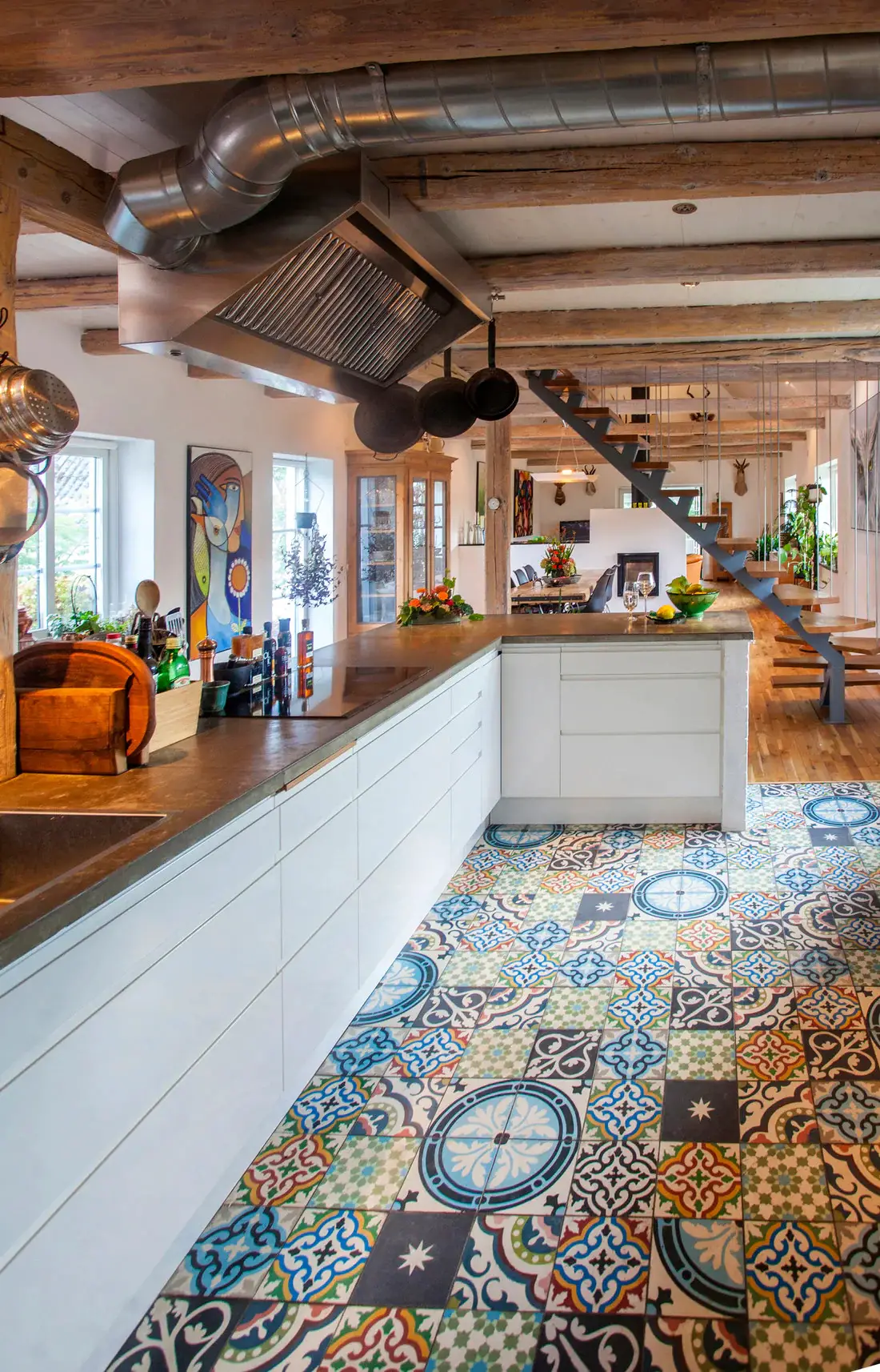 瑞典百年农舍的南法风情改造-3