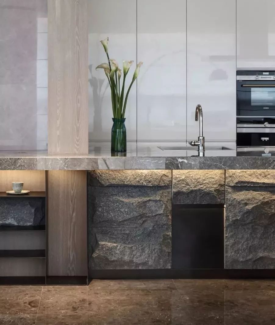 Landscape in the Air · 山水层叠 · 顶层会所改造设计丨中国南京-30