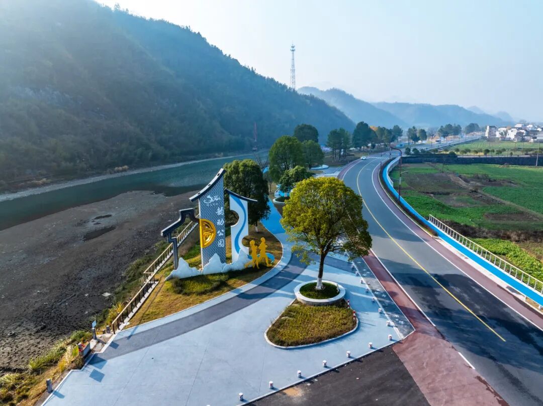 “交旅融合”品牌！再树美丽公路新标杆-31