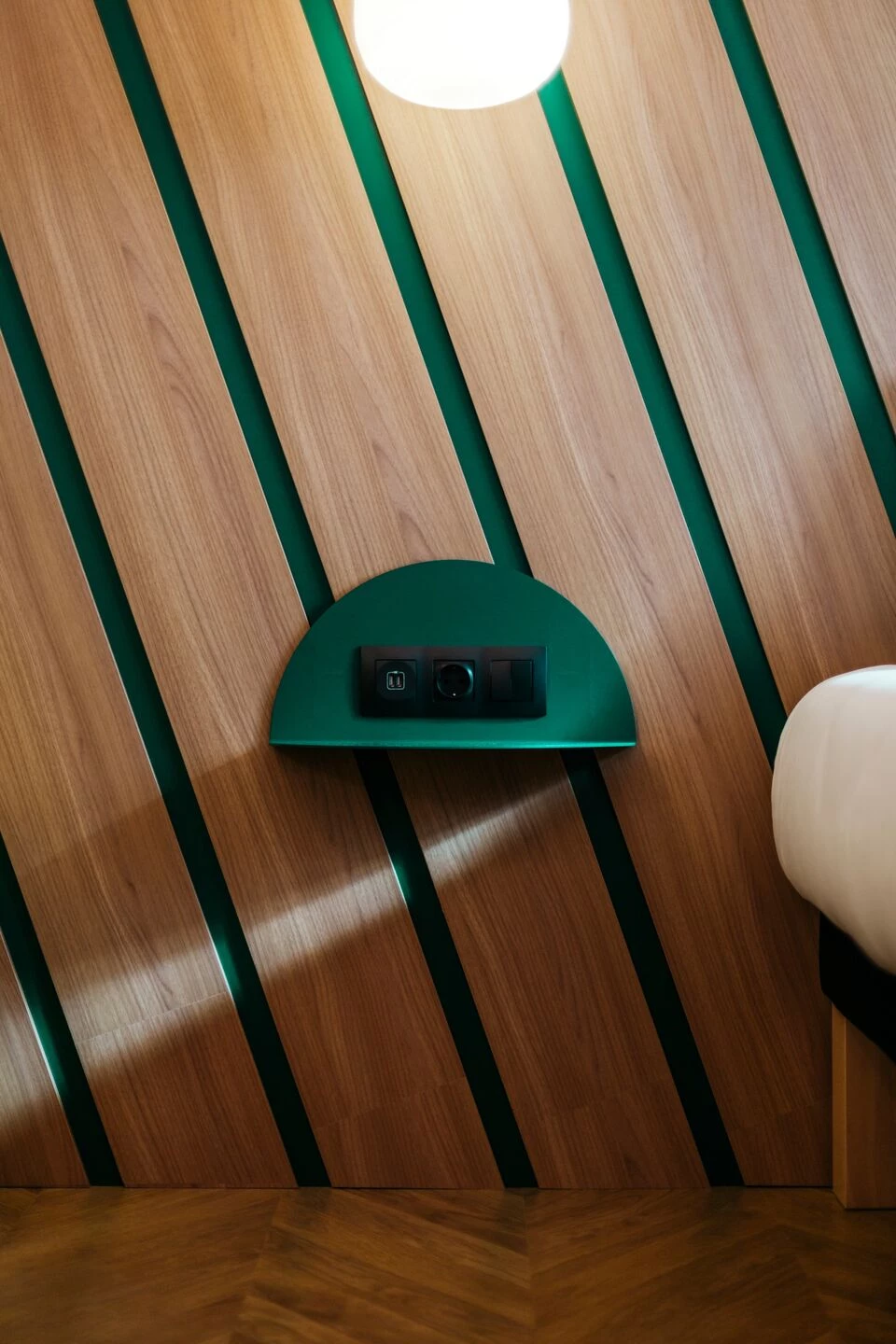 Madrid 漫画风酒店设计-34