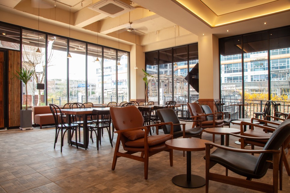 40 平现代艺术咖啡厅，诠释精致空间美学-6