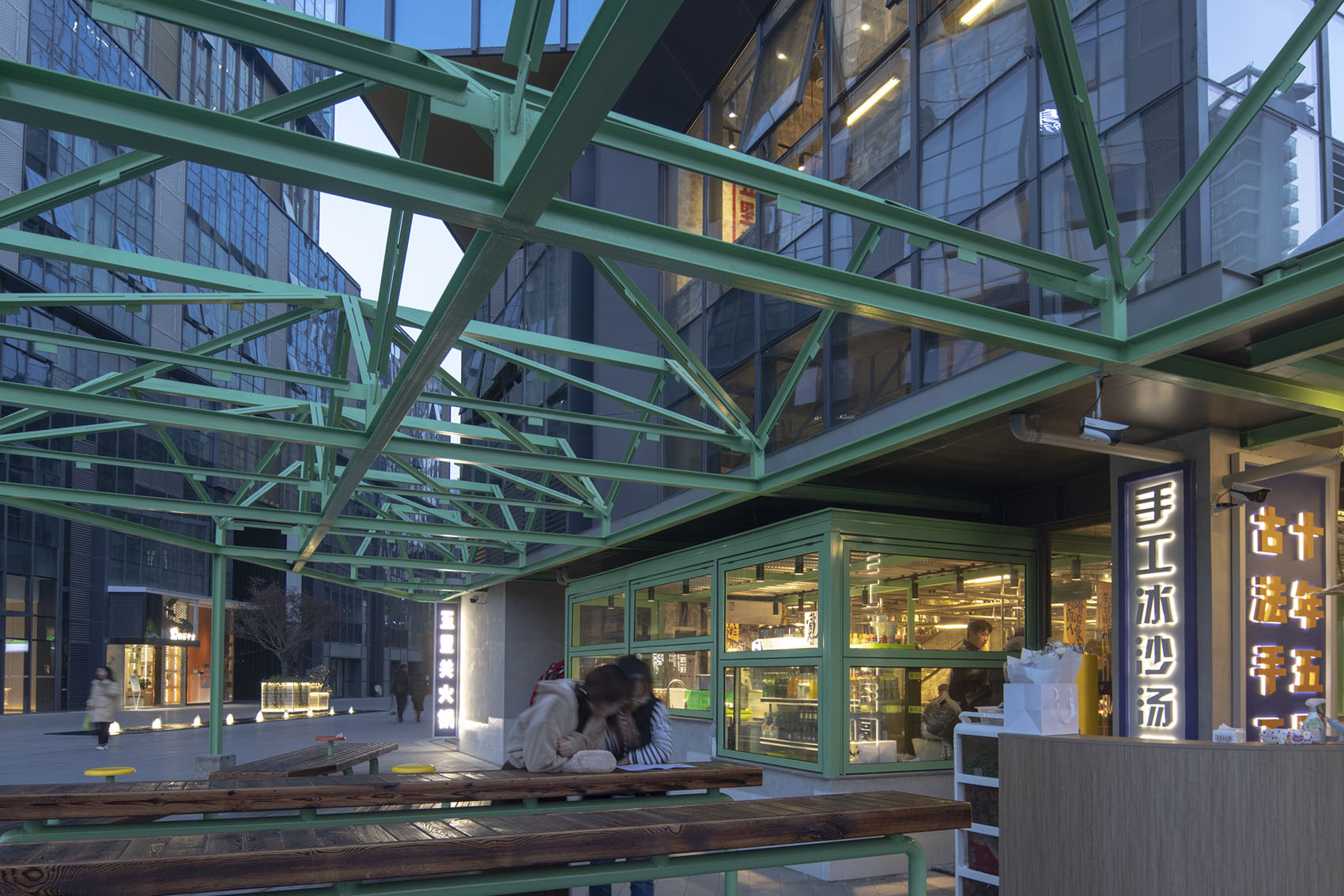 街边的绿色伞棚 · 五里关麓坊店 · 凡筑ArchFAN丨中国成都丨凡筑ArchFAN(成都凡筑建筑设计事务所有限公司)-42