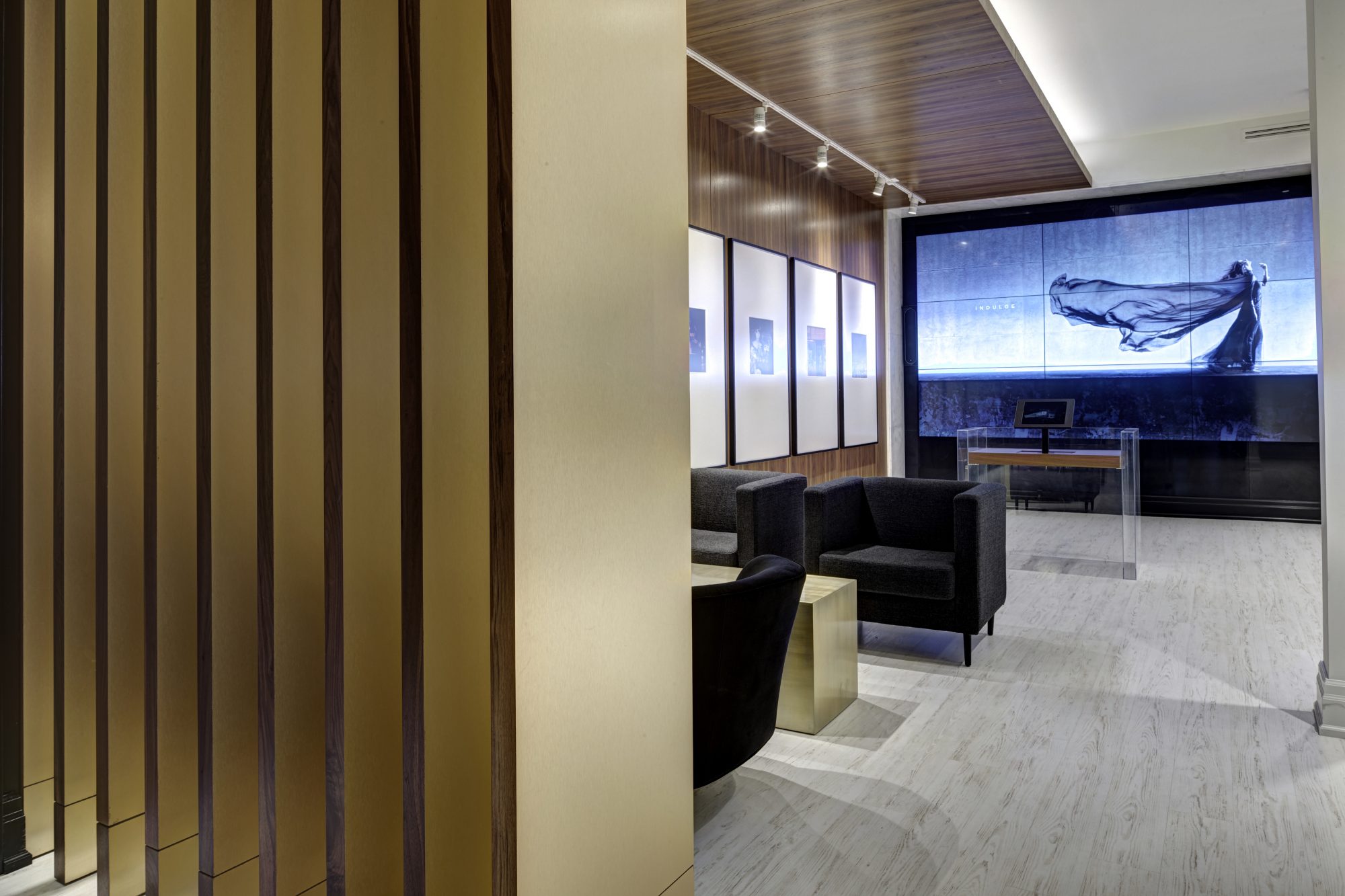 Maverick Presentation Gallery U31 Design-4