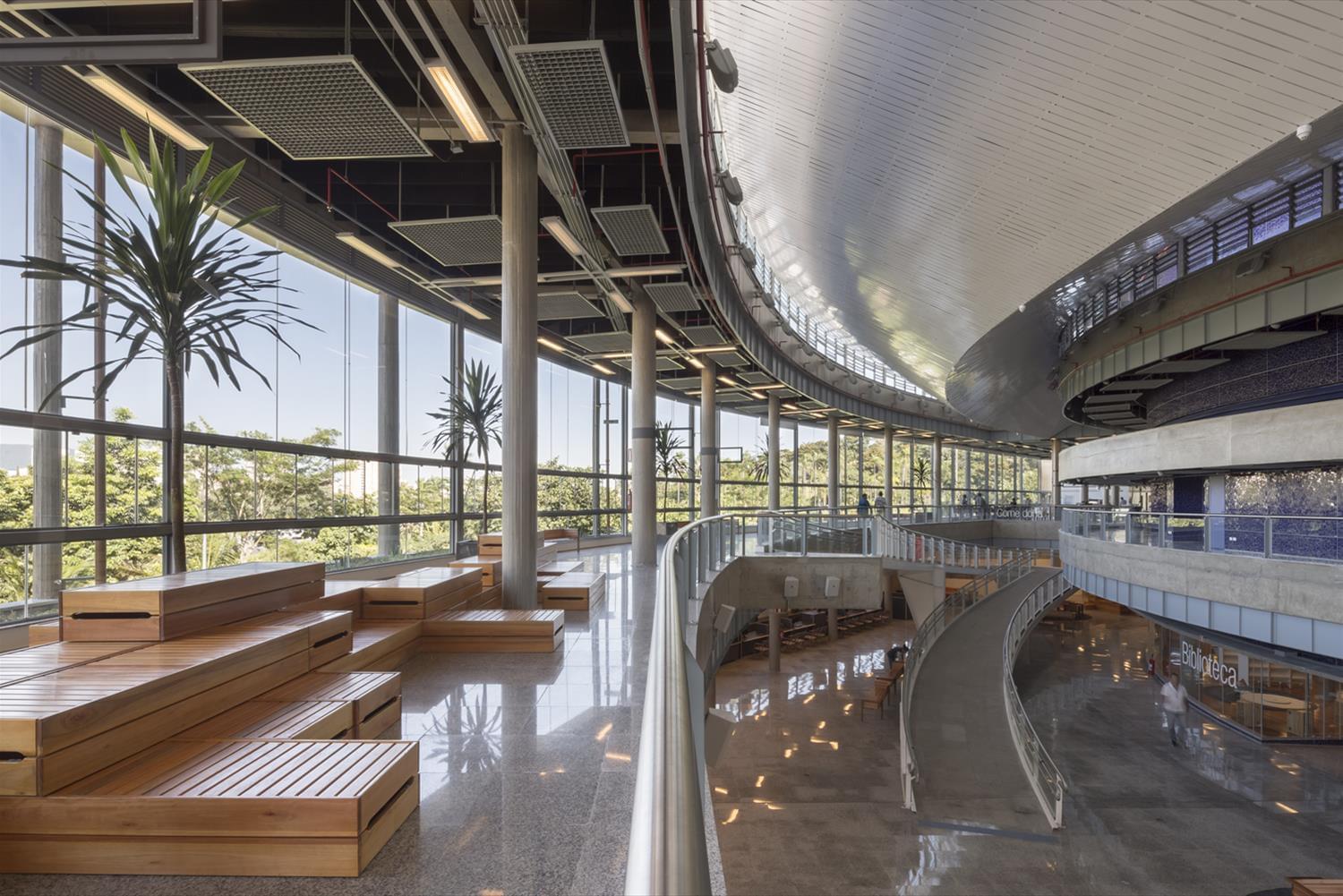 巴西 Sesc Jundiaí运动中心 | 绿色环保与现代设计的完美结合-8