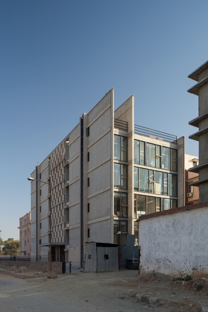 新德里 ICRIER 办公大楼 | 自然通风与环保设计-25