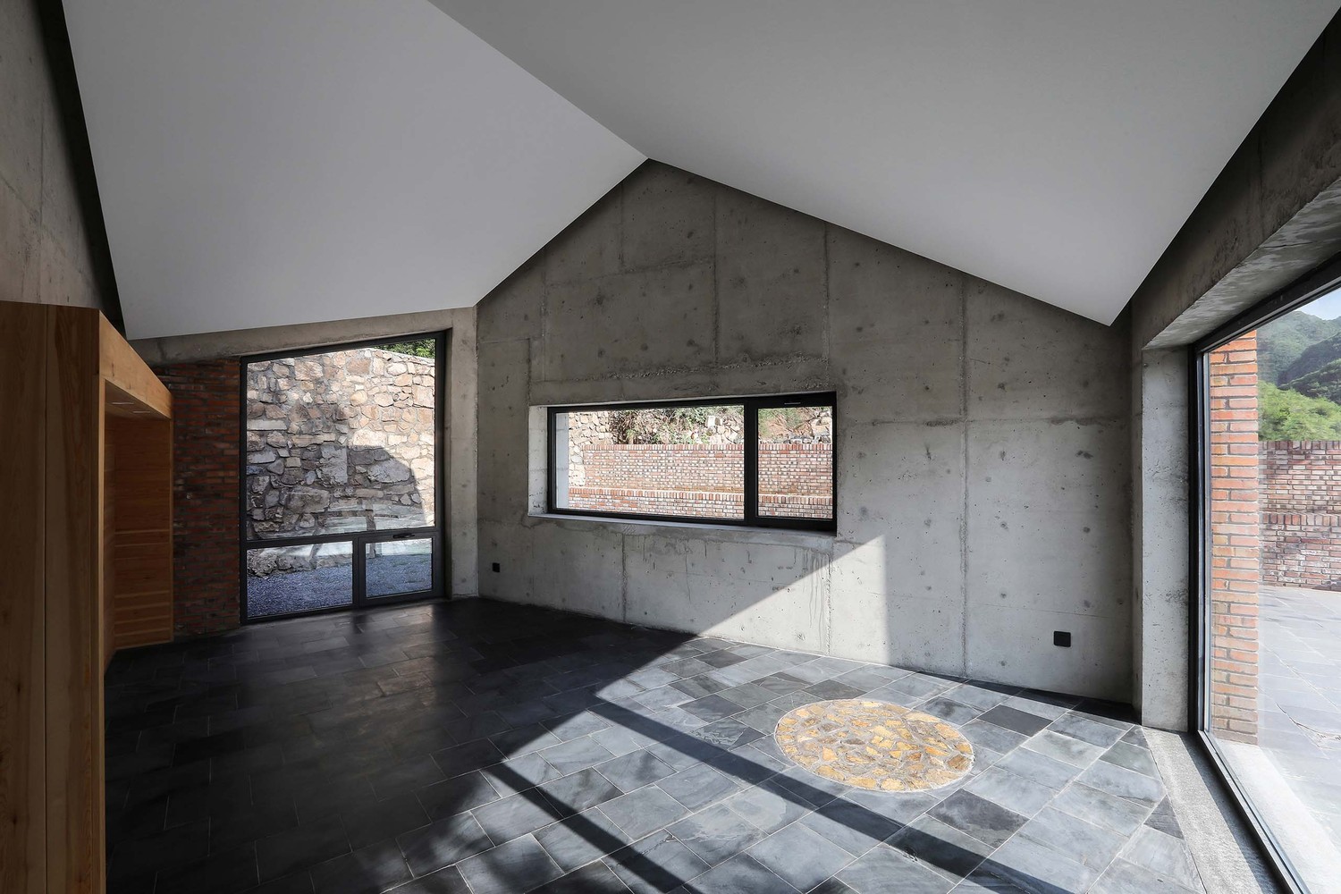 废弃村庄中的重生之家丨中国北京-24