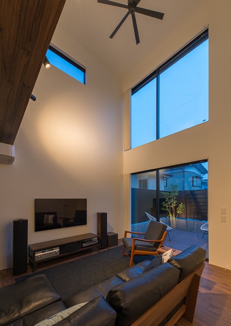 吹き抜けLDKのメリットや相性のいい間取り・インテリアの実例まとめ | フリーダムな暮らし-3