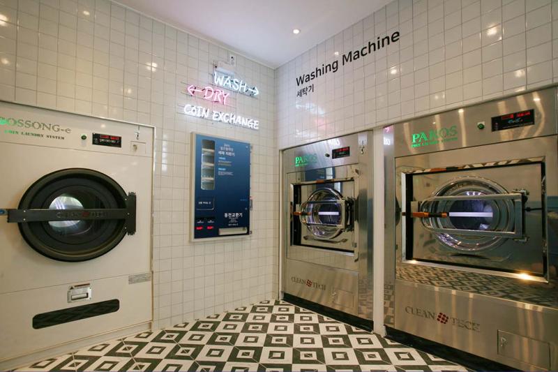 简约天空蓝点缀，打造温馨洗衣房-8