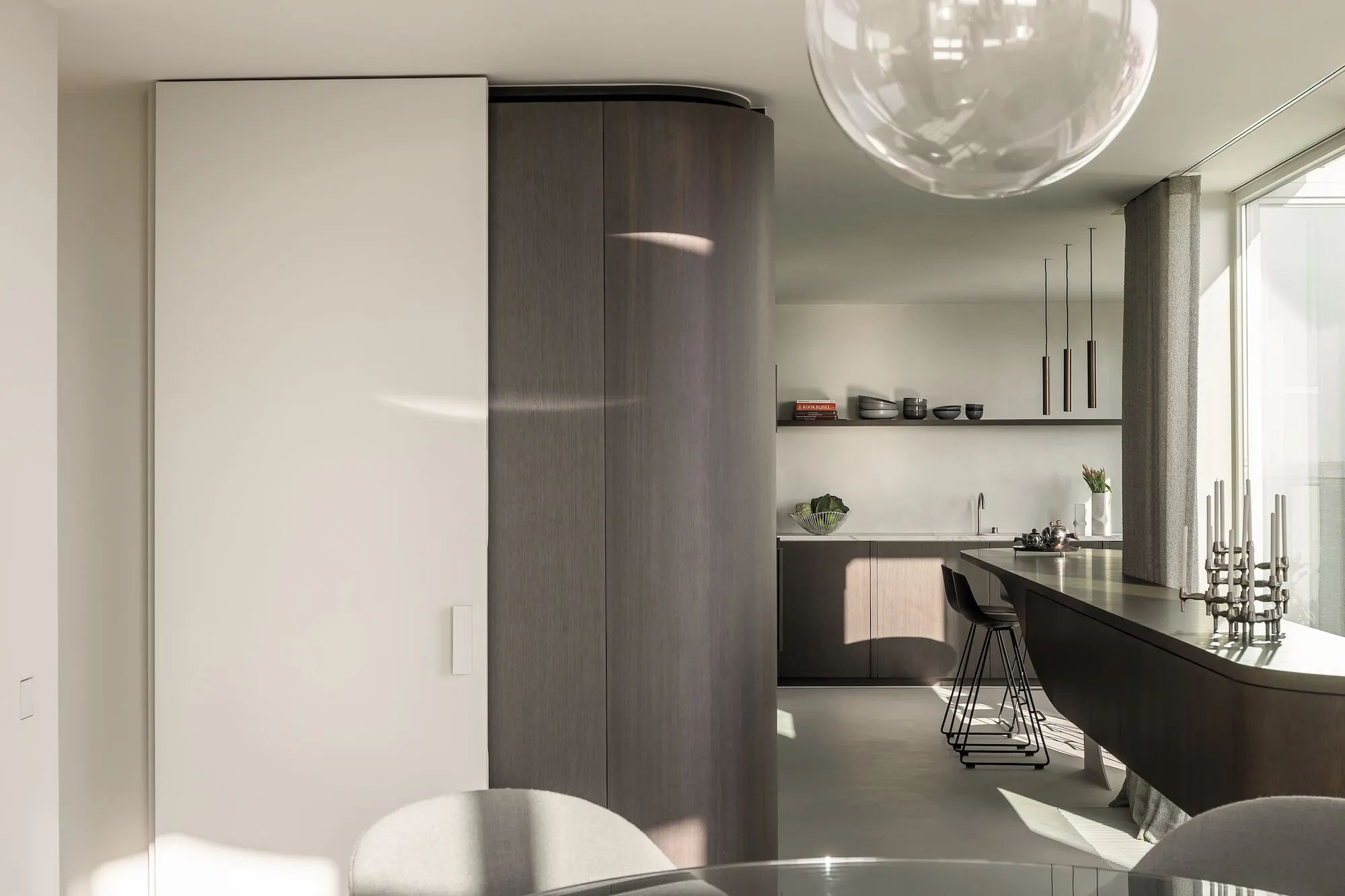 比利时克诺克复式顶层公寓室内装修丨Architects Claerhout  Van Biervliet-3