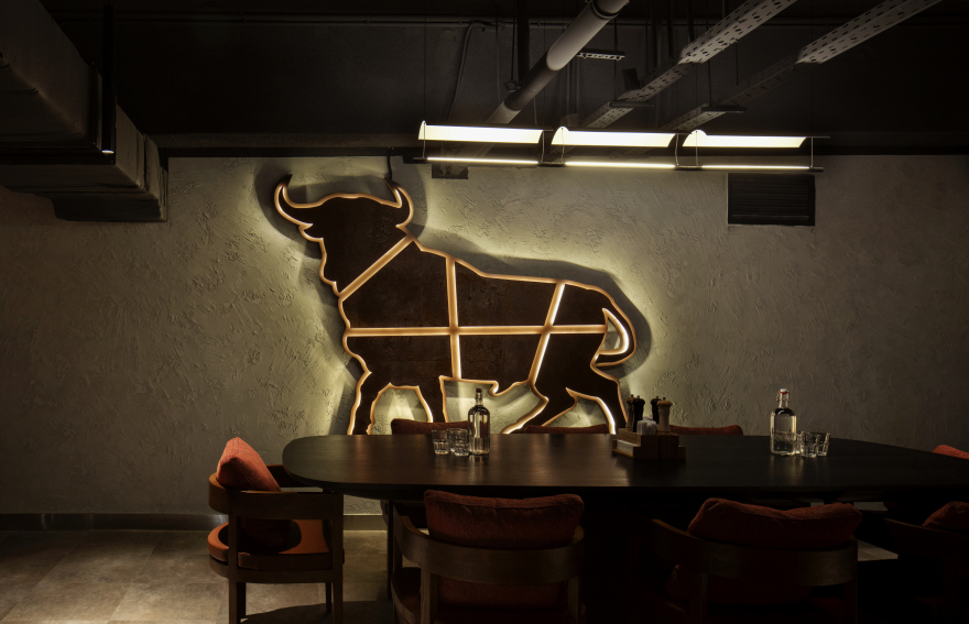 公牛(注:БЫК在俄语里意为公牛 ,但不清楚这里БЫК是单纯的俄语词汇,还是有特定语境含义,仅按常规语义翻译) 丨亚美尼亚丨Futuris Architects-37