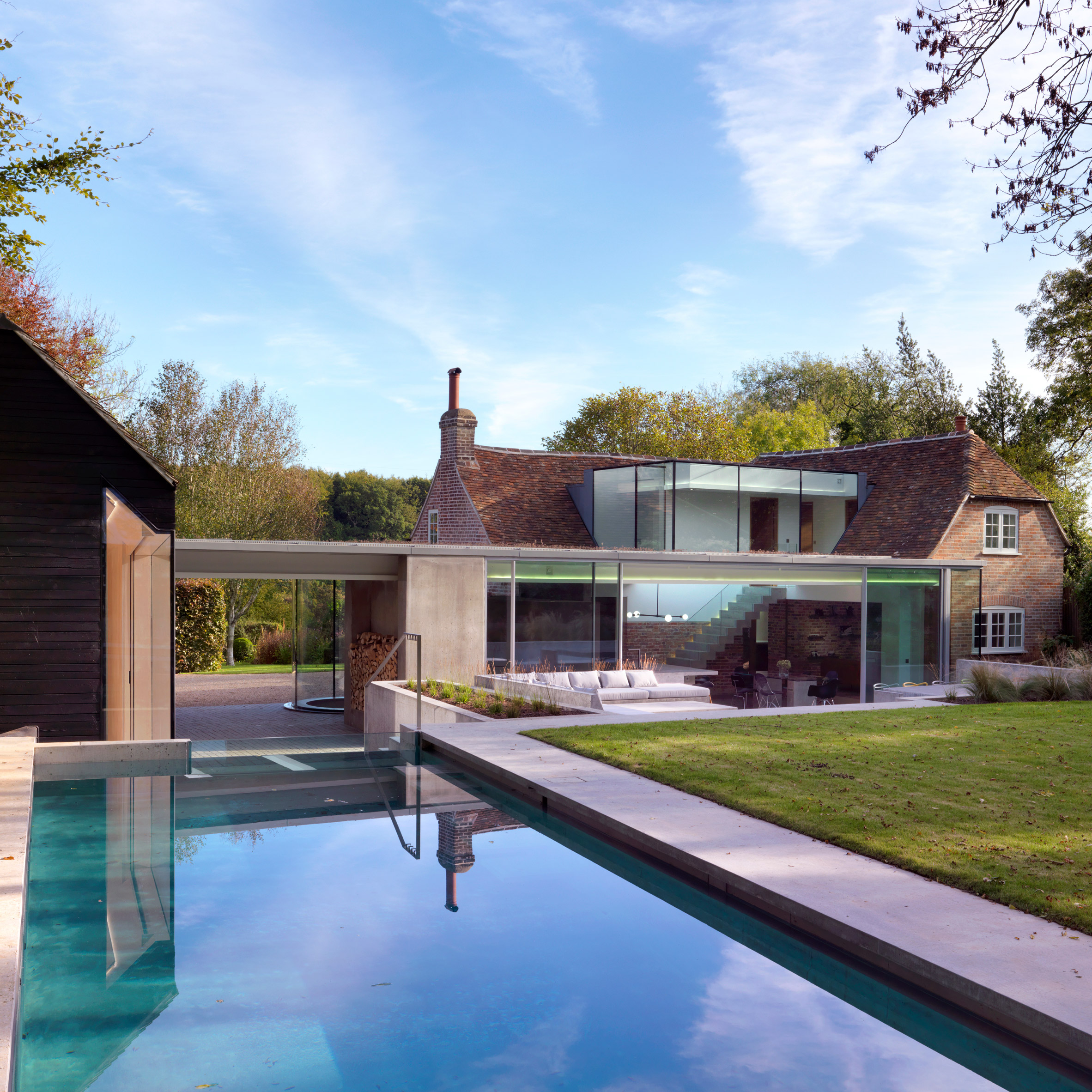 盖伊·霍拉韦建筑师打造现代乡村别墅,历史与时尚完美融合-2