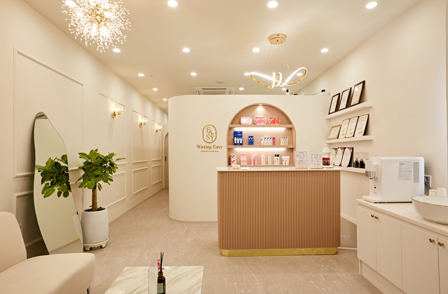 14 平米微户型，极简设计亮点解析-3