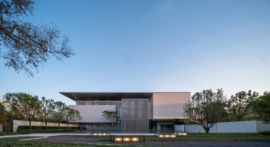 EHOODESIGN 易虎设计丨中国(南沙)时尚珠宝小镇展示中心 建筑设计 丨中国广州-0