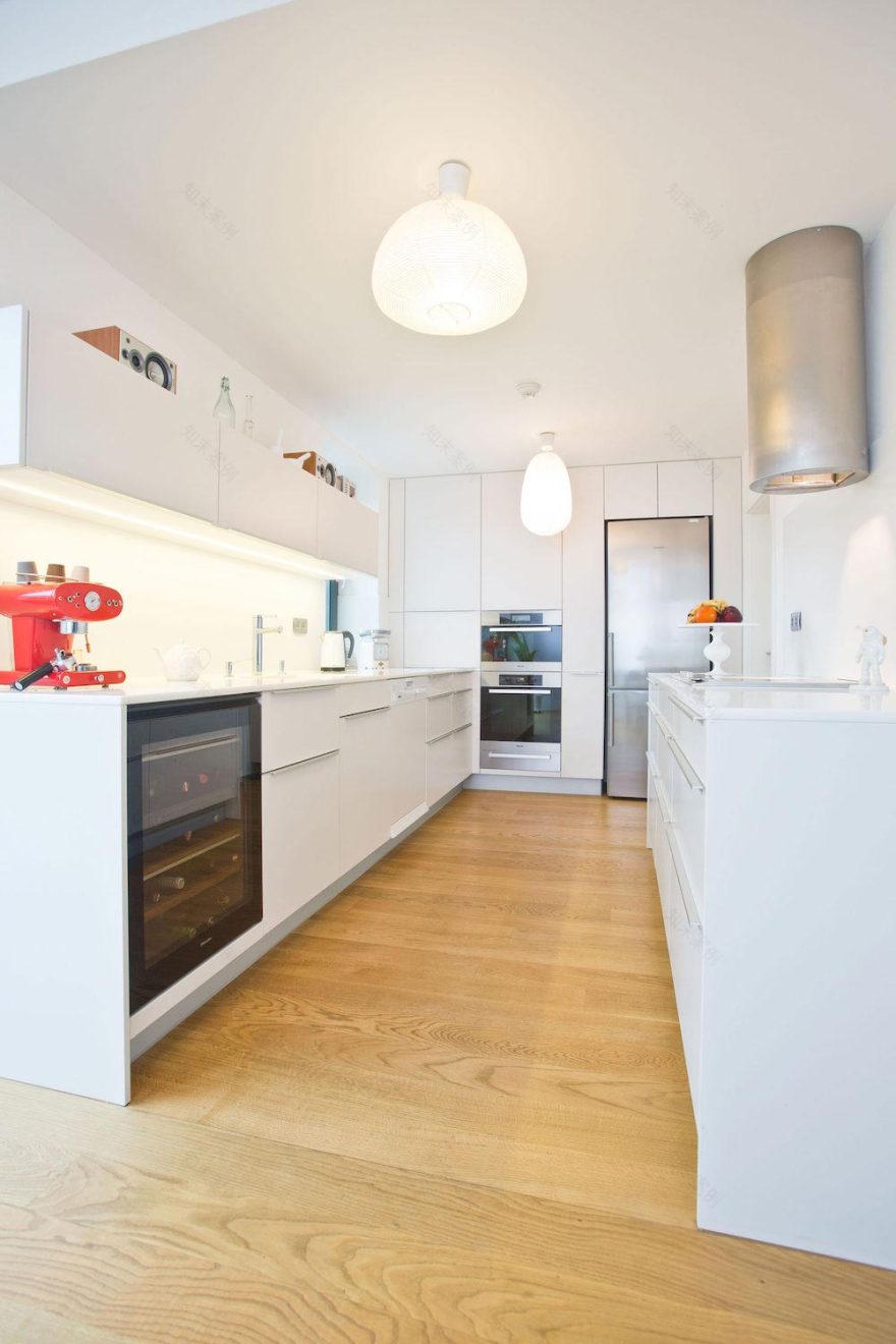 伊格尔·莱奇的生活理念 · 斯洛伐克混凝土别墅-25