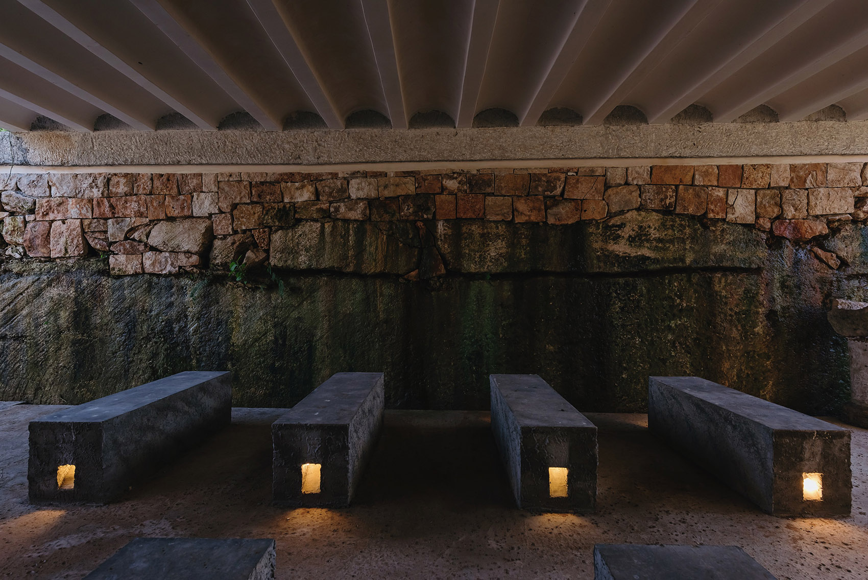 大地礼拜堂,墨西哥 / Cabrera Arqs-19