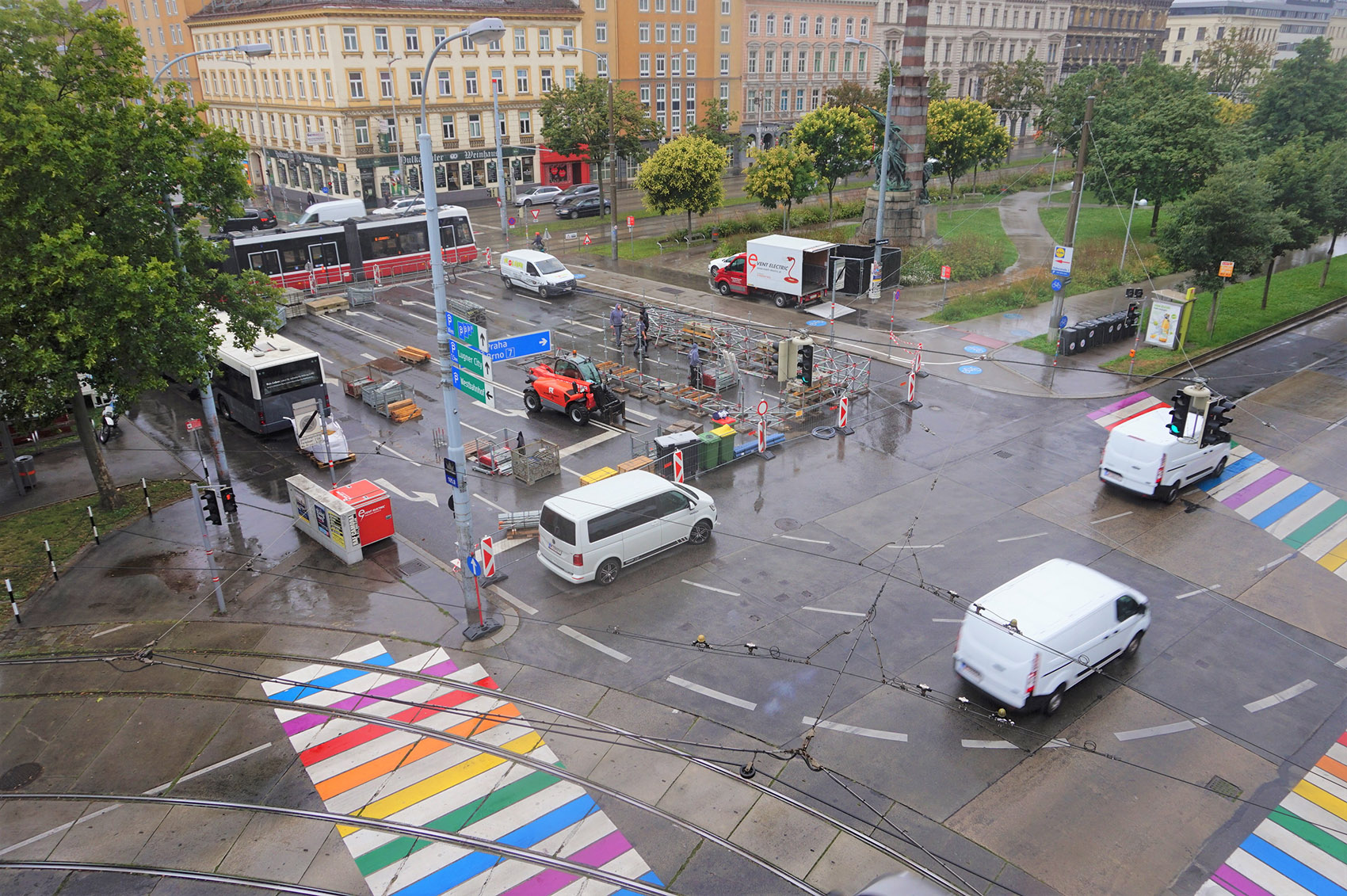 火车站前的新鲜地带,维也纳 / art: phalanx + heri&salli-37