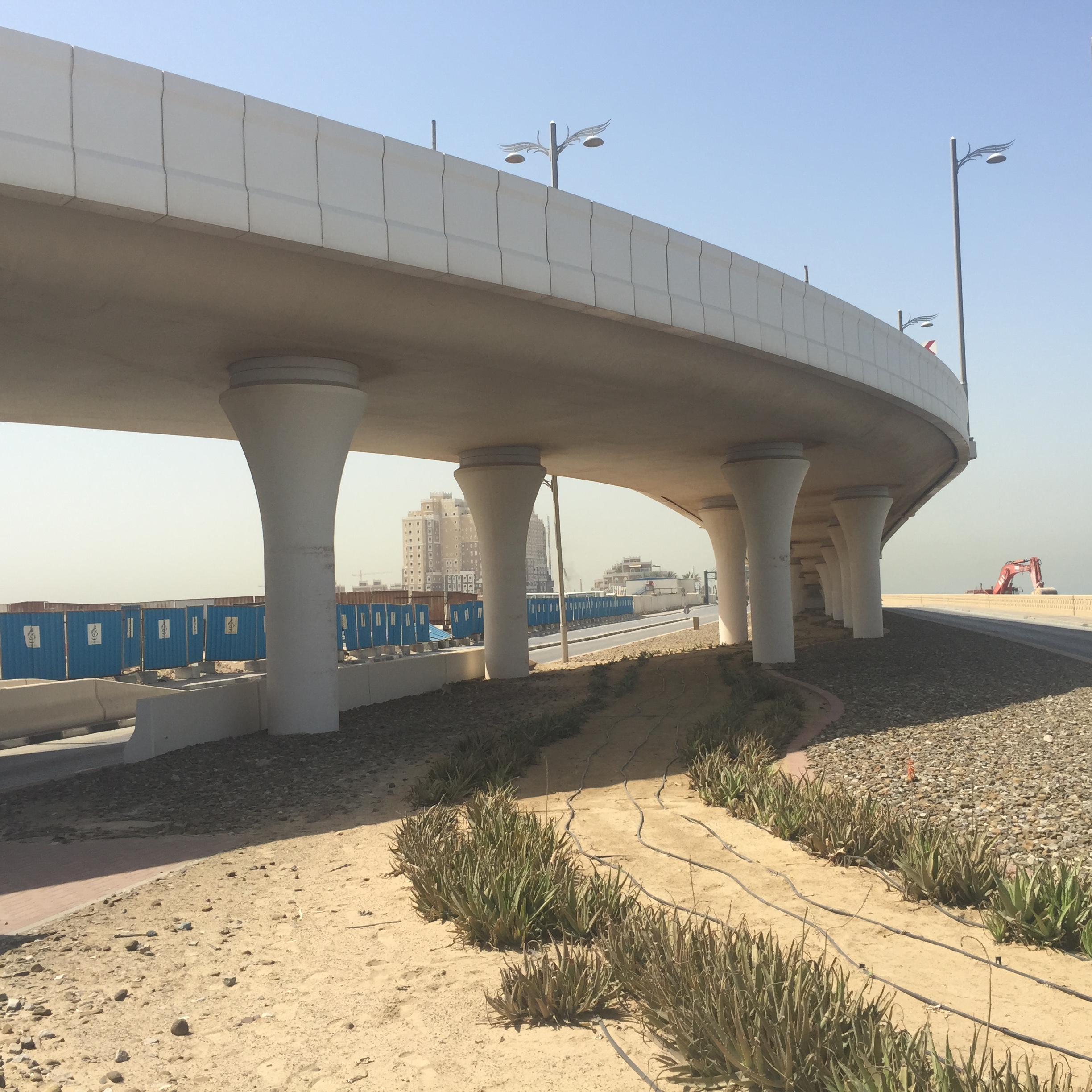 Palm Jumeirah Bridge Jungle Style- Atrium/ UAE-3