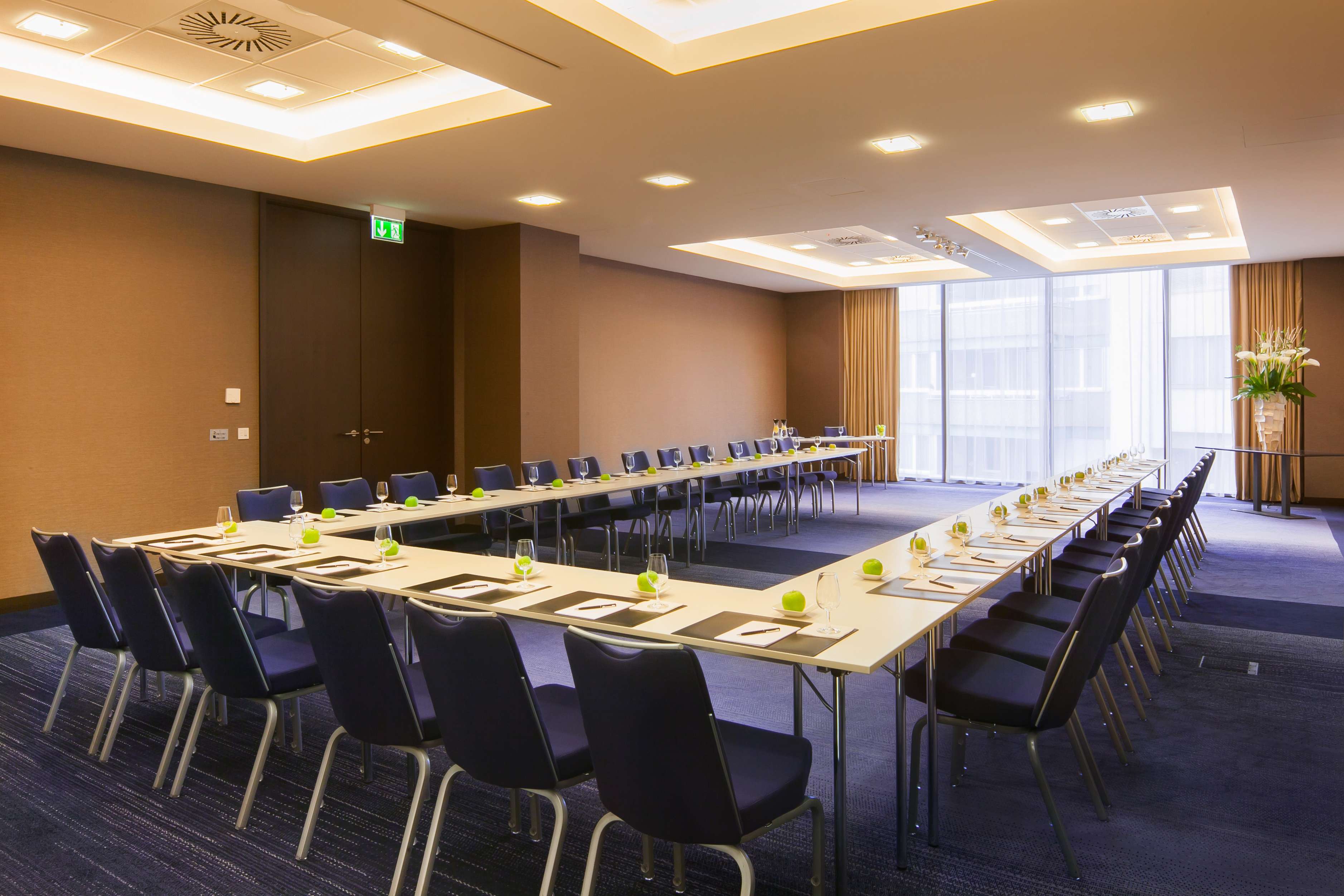 Swiss tel Le Plaza  Basel-24