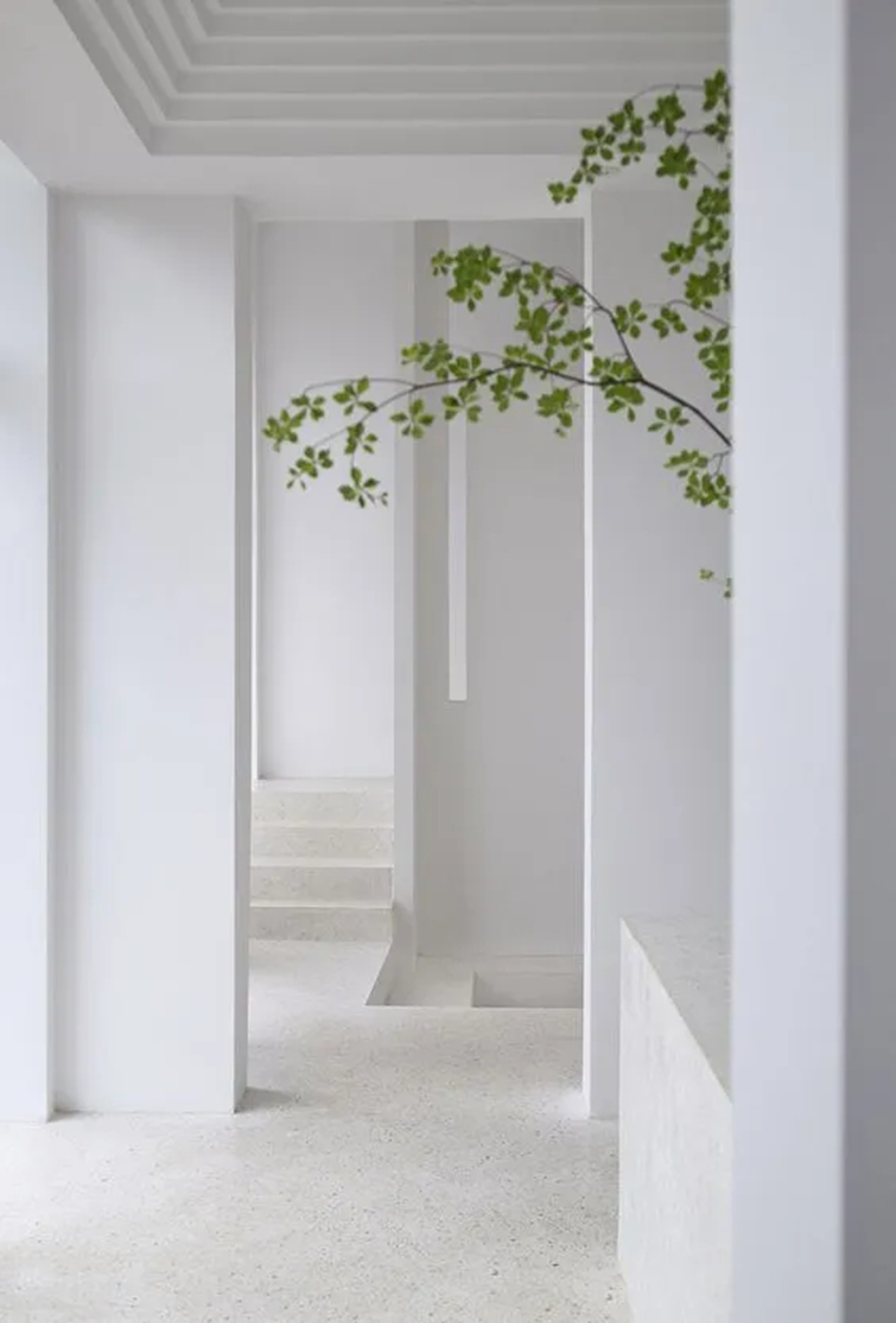 星河山海半岛顶层会所 | 黑与白的极简平衡之道-27