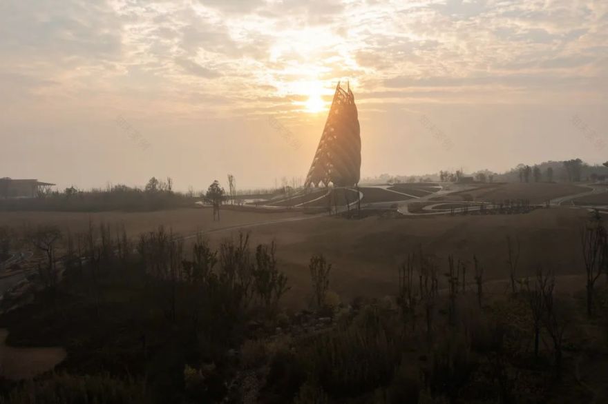 成都大熊猫繁育研究基地熊猫塔丨中国成都丨UDG.零号工作室-6