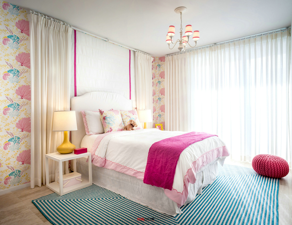 2id Interiors——200 Ocean Drive                     -15