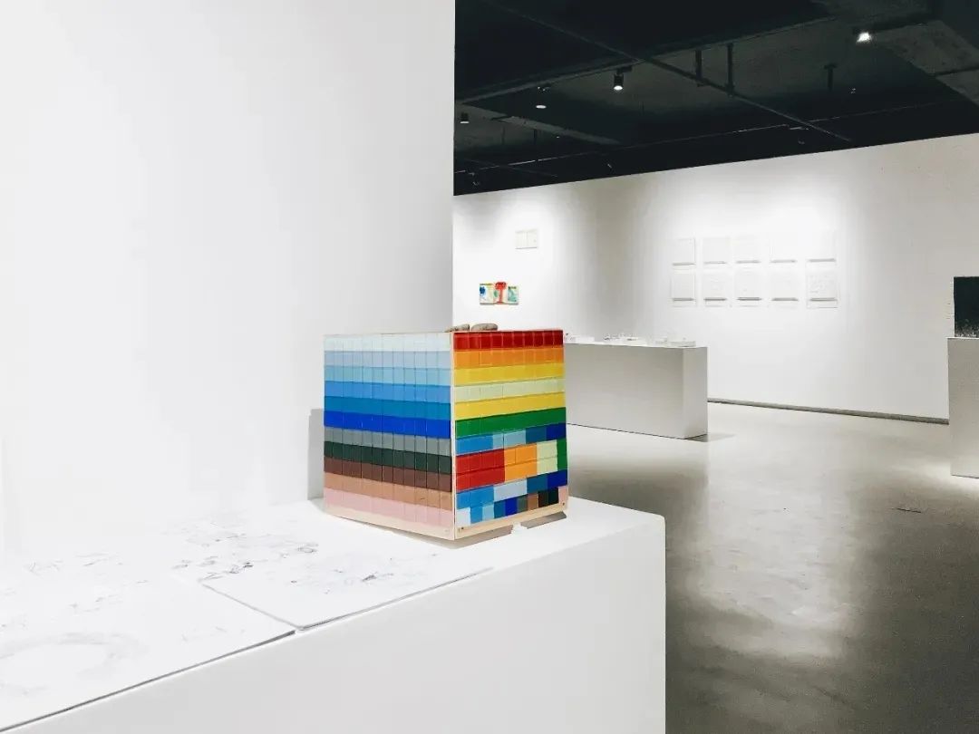 《个各》 | 儿童内心世界的动态展现-14