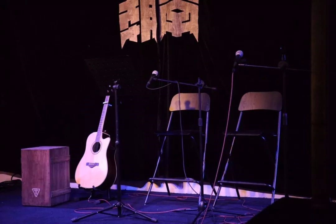 水泥工业风酒吧,诠释现代空间美学-17