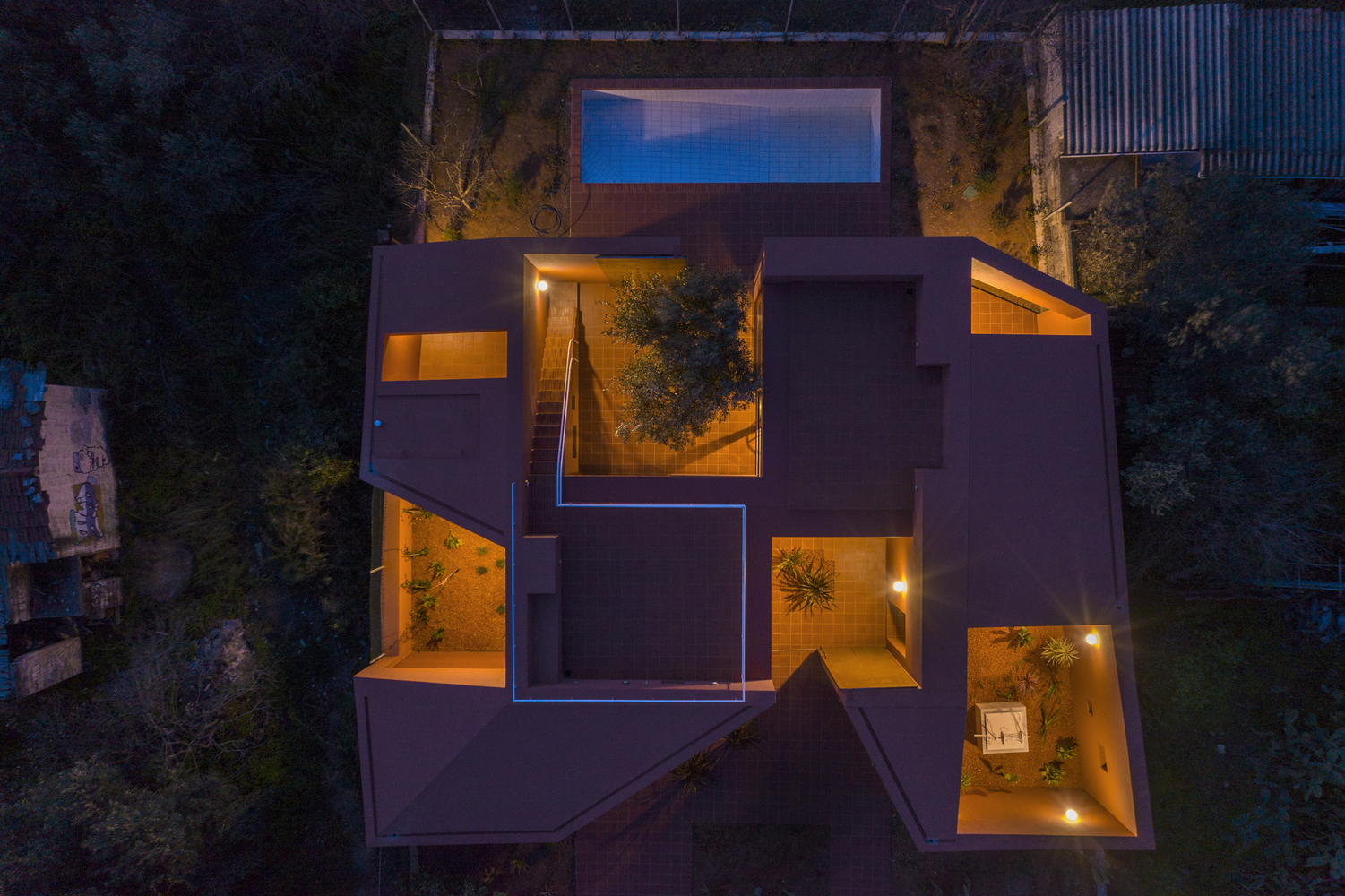 希腊 Salamis Summer House 内向型海岛度假住宅设计丨AREA,Architecture Research Athens-41