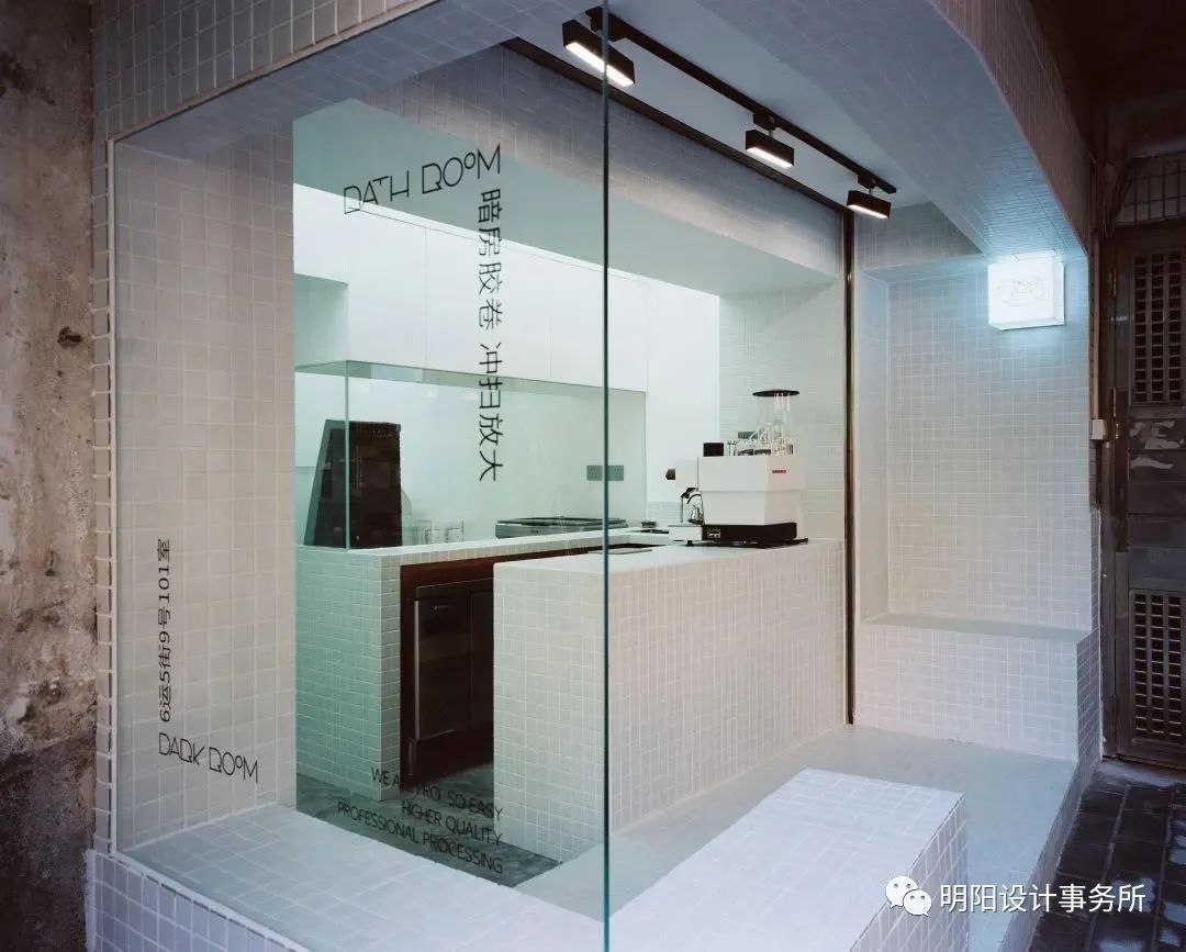 BATHROOM · 30 平米胶片暗房与社交空间的极致设计丨中国广州丨STUDIO SHEEN 明阳设计事务所-28