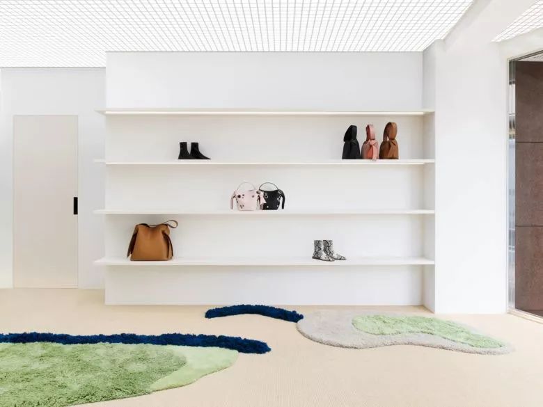 C·P· Company 服装店设计丨意大利米兰丨AndreaCaputo-14