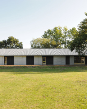 霍尔顿工作室丨英国丨Jonathan Hendry Architects