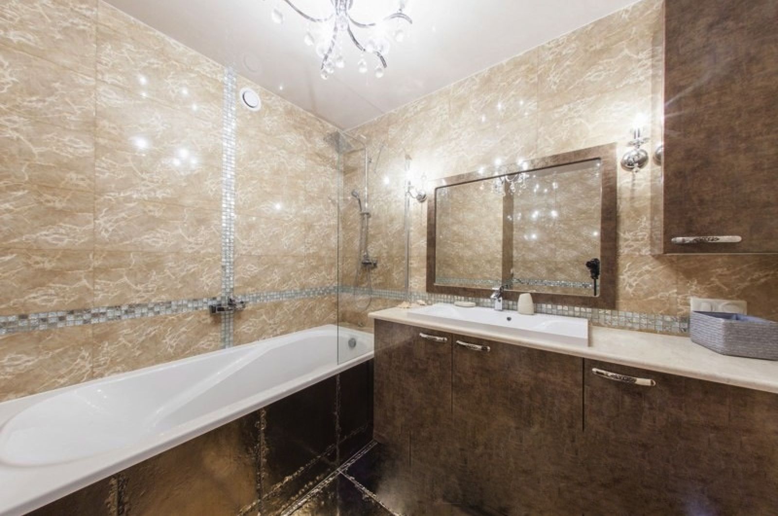 四季；一年的时光（俄语Времена Года常见含义是四季 ，这里英文Vremena Goda推测也是这个意思 ） 丨UkraineKyiv-19